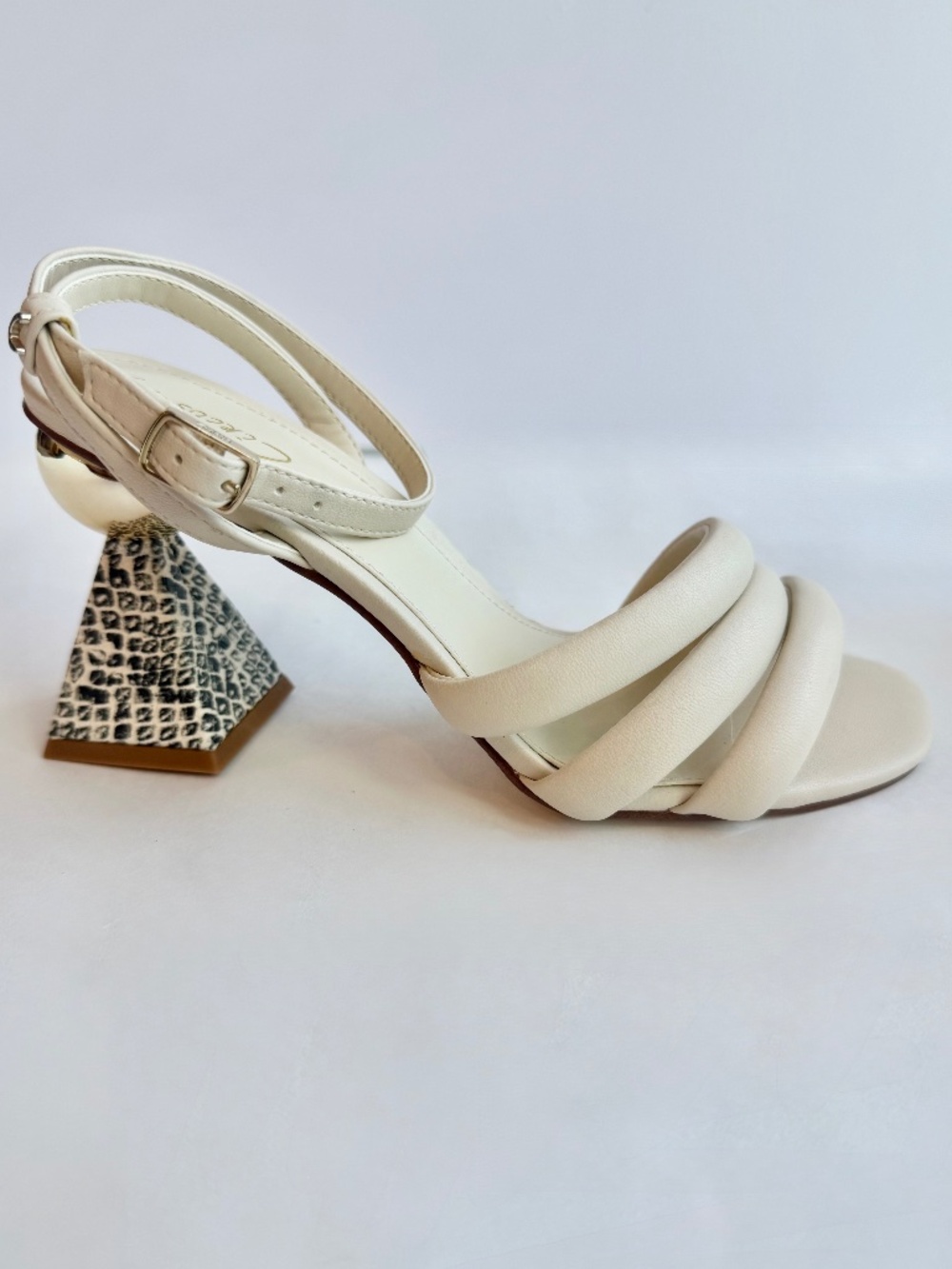 New Circus Sam Edelman Ivory Sculptural Heel Sandals Size 6  Statement Heels